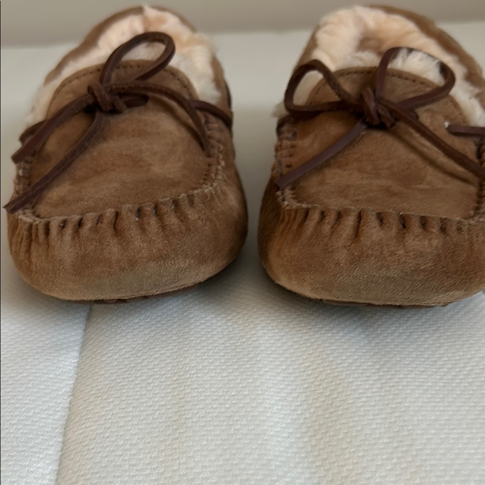 UGG Womens Brown Moccasin Shoes - Picture 8 of 8